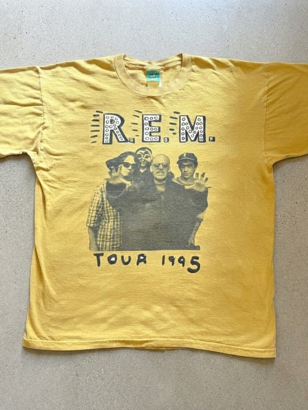 Vintage 90s R.E.M. Monster Tour 1995 Yellow T-Shirt S-4XL